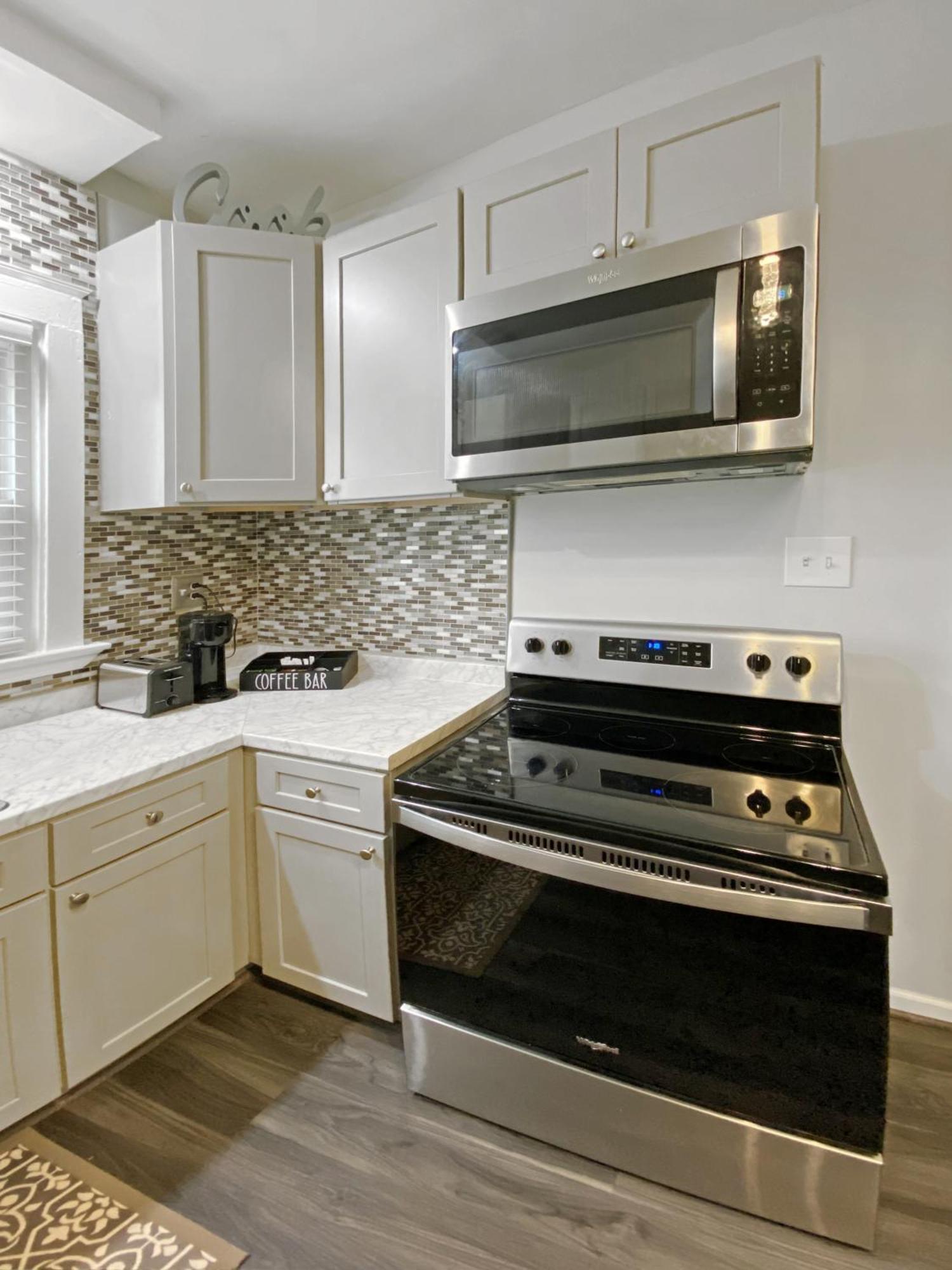 Lux 3Br, Steps From Airport, U Of R & Grocery Stores Rochester Eksteriør bilde